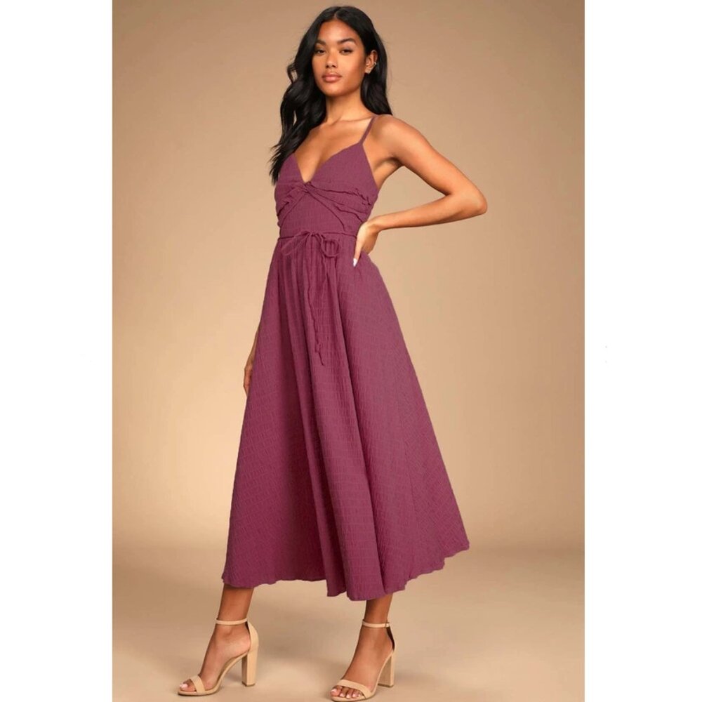 Lulu's Cue the Cuteness Mauve Purple Twist-Front Strappy Midi Dress